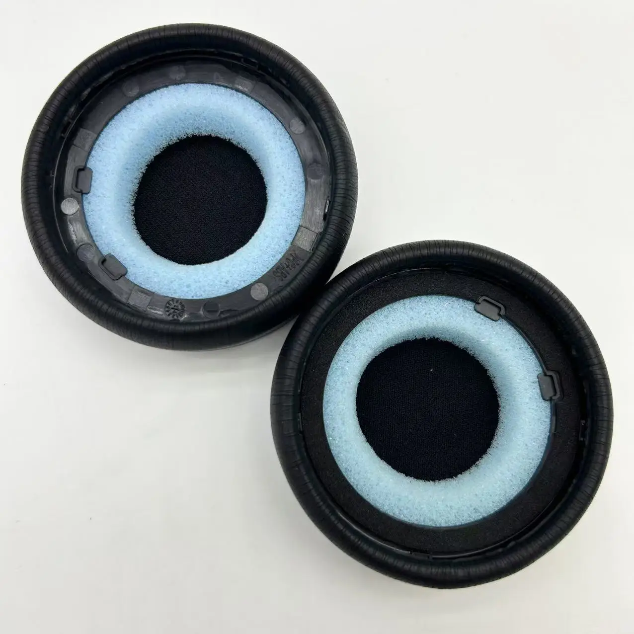 Venom Gaming Accessories - Bantalan Telinga untuk Headset VoIP Nirkabel